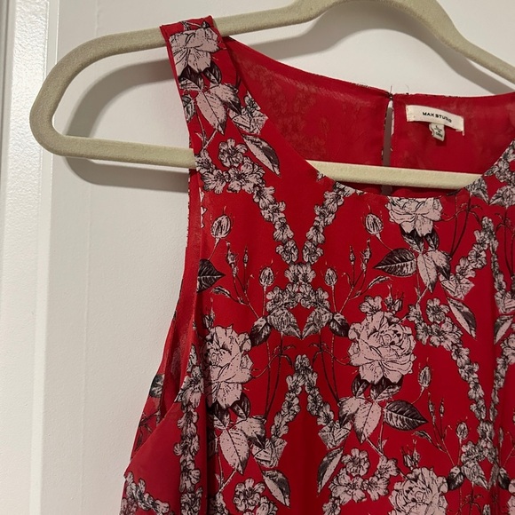 Max Studio Red Floral Keyhole Back Tank Top Women’s Size Large Spring Feminine - Picture 4 of 13